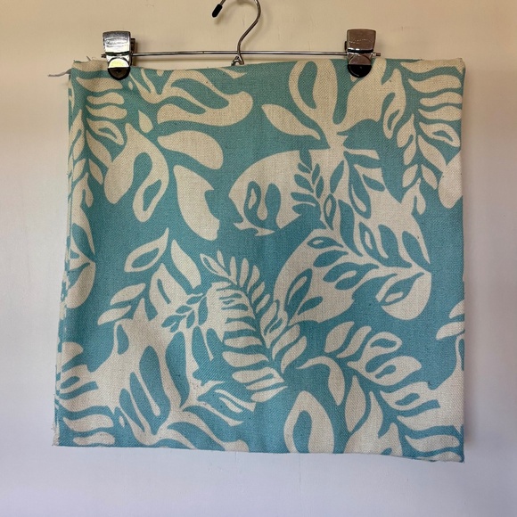 Set of 2 Lexbreezy pillow case covers - Picture 1 of 1